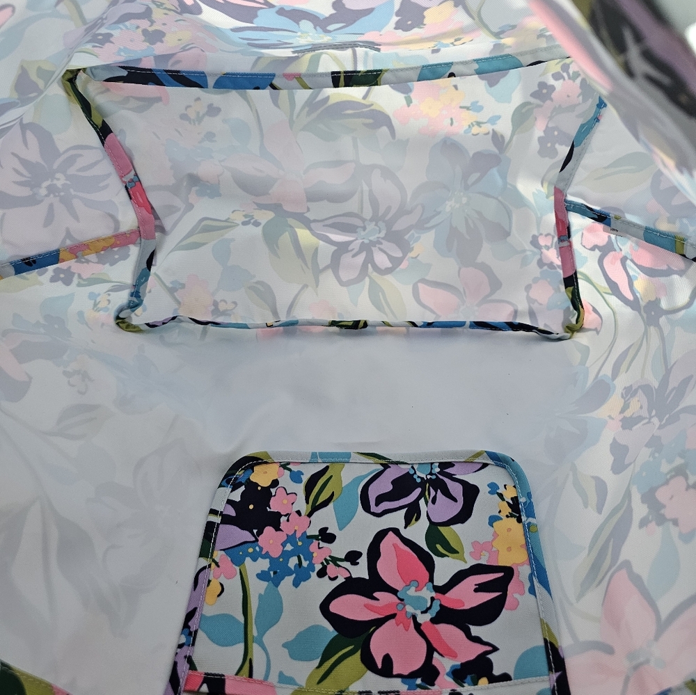 Vera Bradley Beach XL Family Tote Only Marian Floral Used - Picture 4 of 7